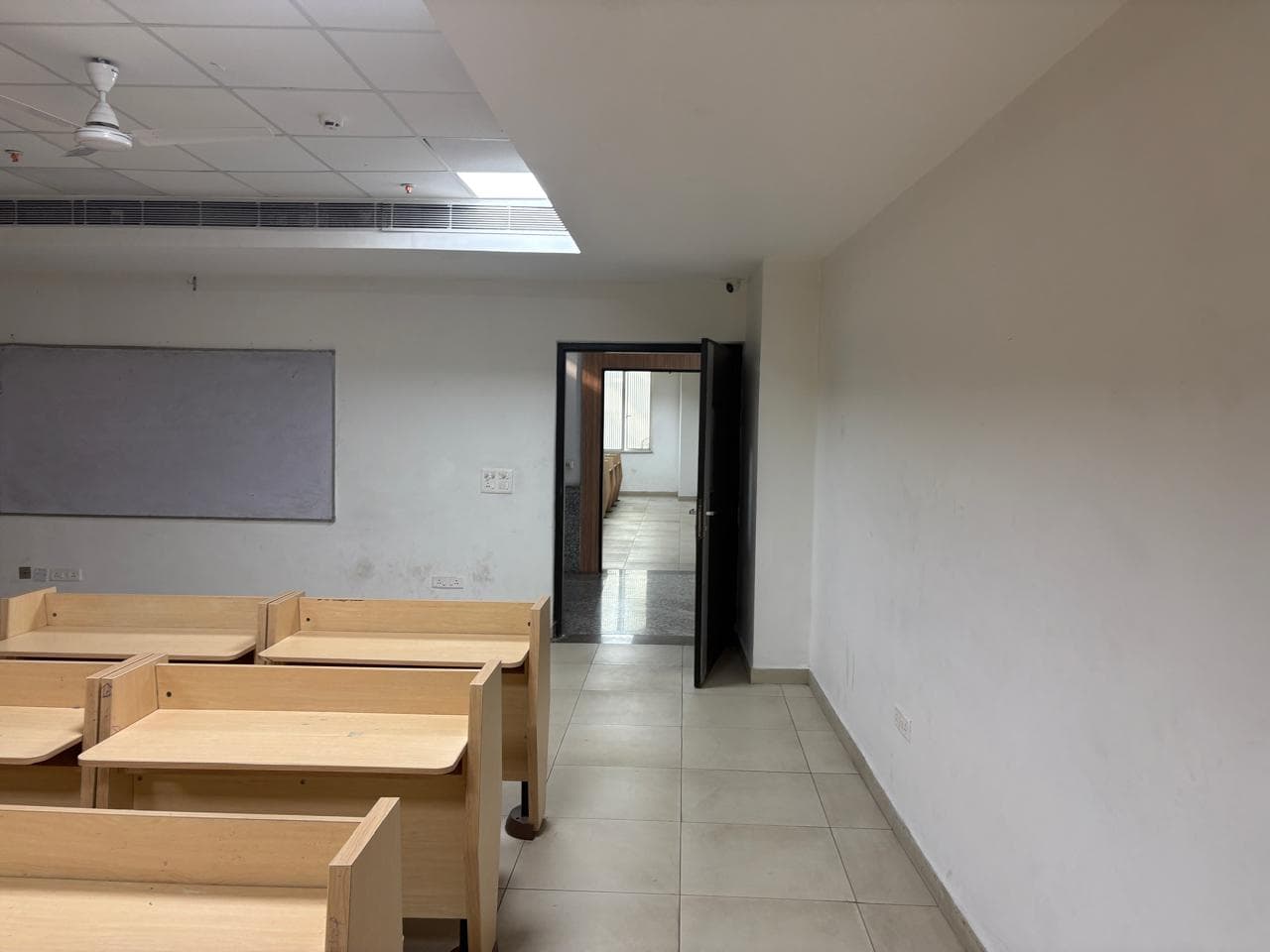 VIPS Academic photo 18